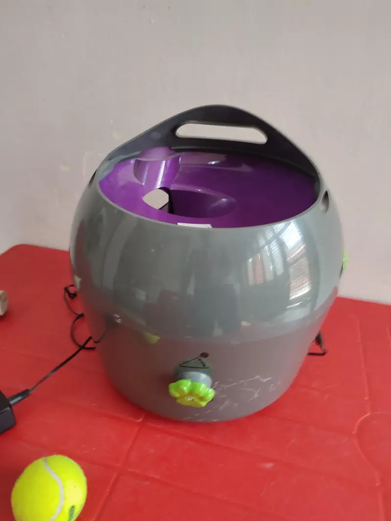Petsafe Pet Training/ Dog Ball Thrower Machine — photo 7