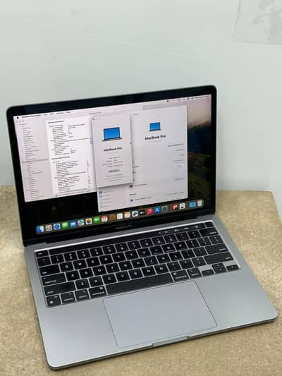 MacBook Pro M2 2022 with Original Charger