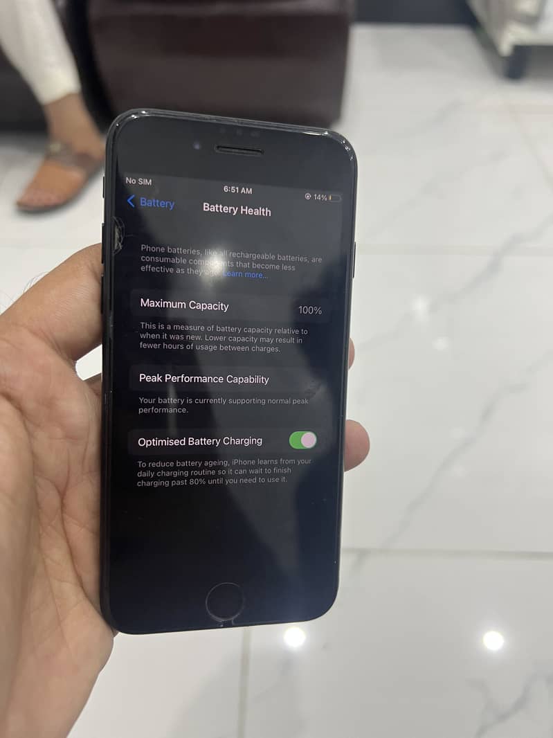 Apple iPhone 8 0