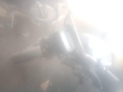 men apni baik sall krrha hu 2 no tyer new chain set new injan 80 % bik