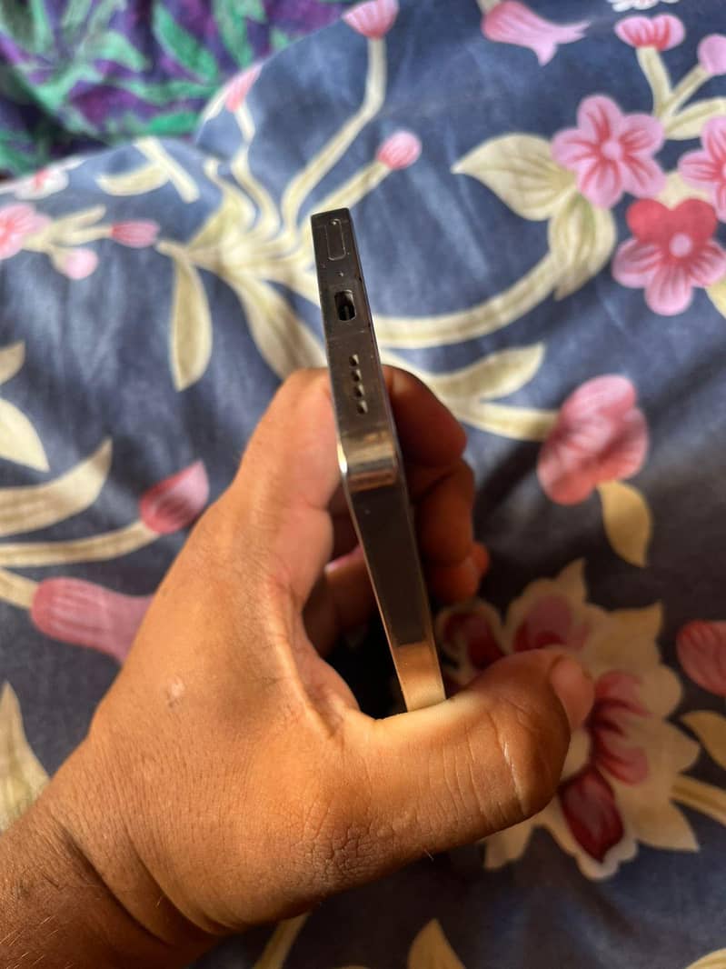 Infinix Note 40 6