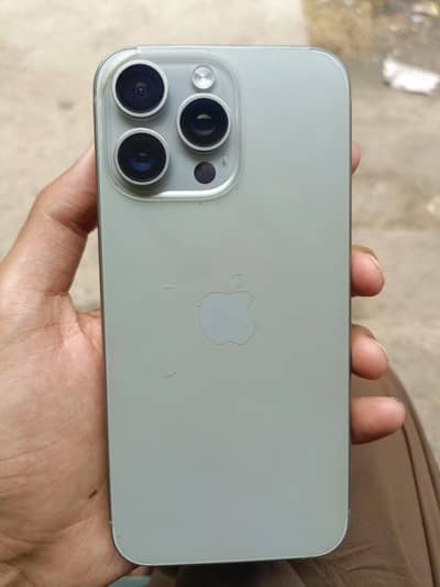 Apple iPhone 15 Pro Max
