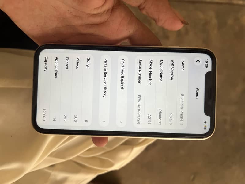 Apple iPhone 11 4