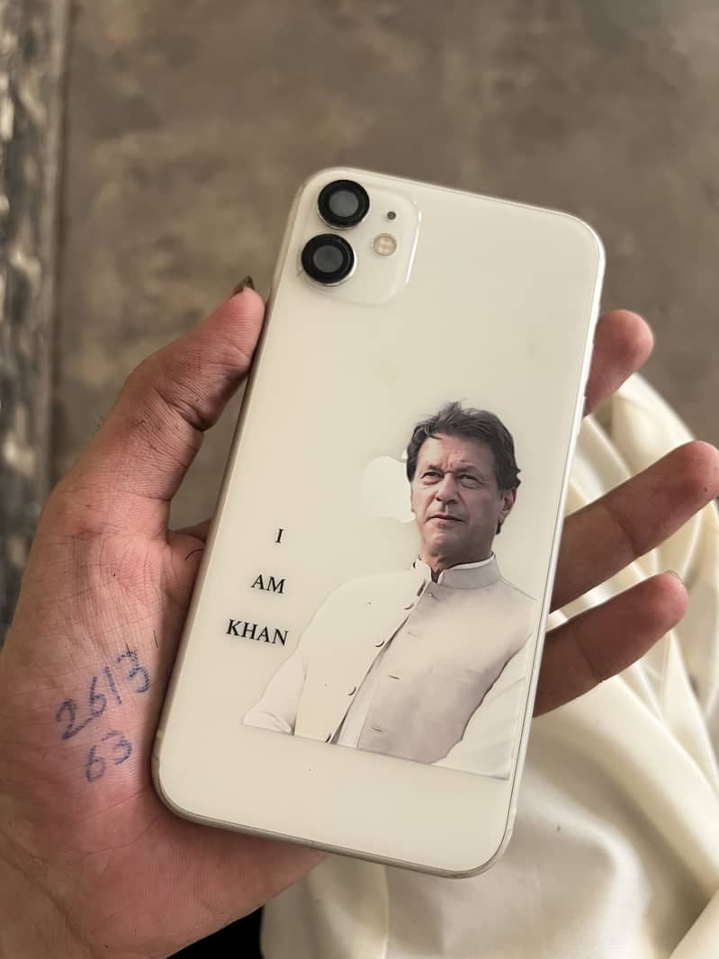 Apple iPhone 11 6