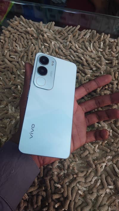 Vivo Y19s