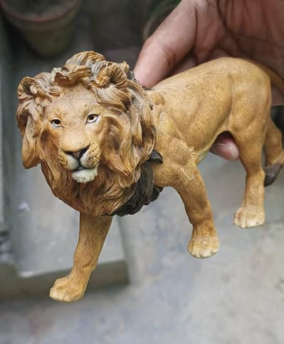 Antique and Vintage Show Piece ( Different Price's. WhatsApp Me)