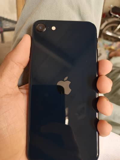 Apple iPhone SE