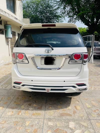 Toyota Fortuner 2016