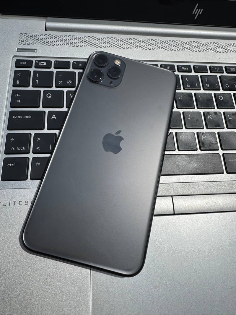 Apple iPhone 11 Pro Max 1