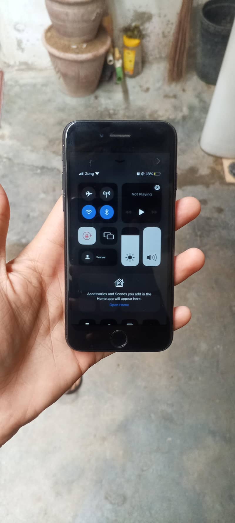 Apple iPhone 7 3