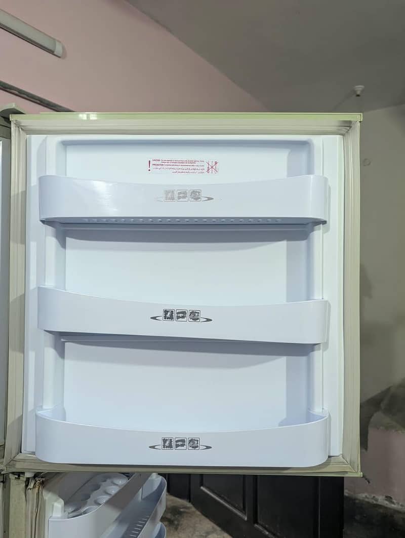 Pel fridge 7