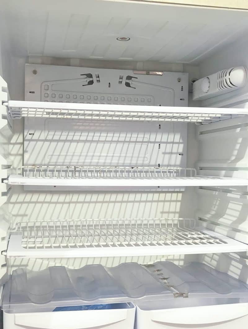 Pel fridge 8
