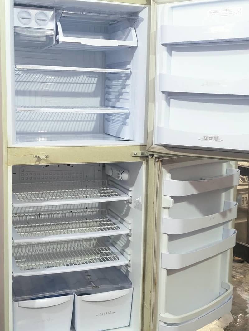 Pel fridge 11