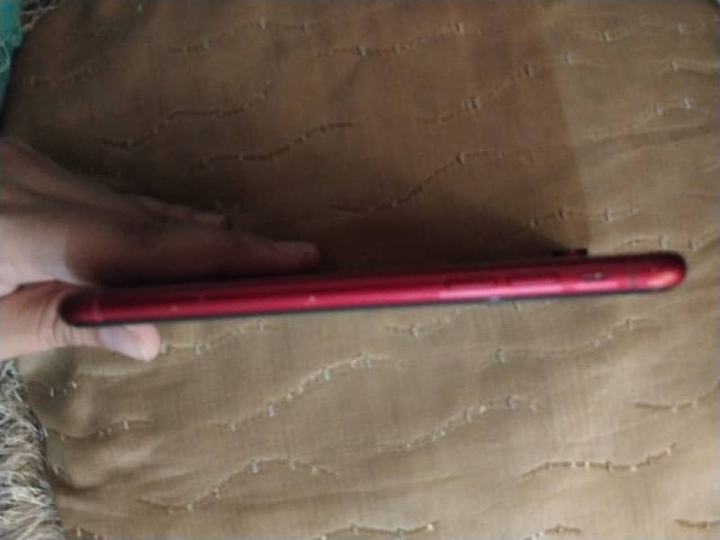 iPhone XR 6