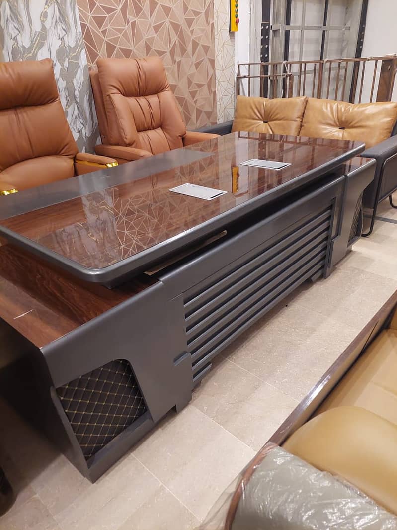 Office Table/Computer table/Executive table/Workstation/Meeting Table 4