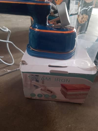 10/10 h steam iron h