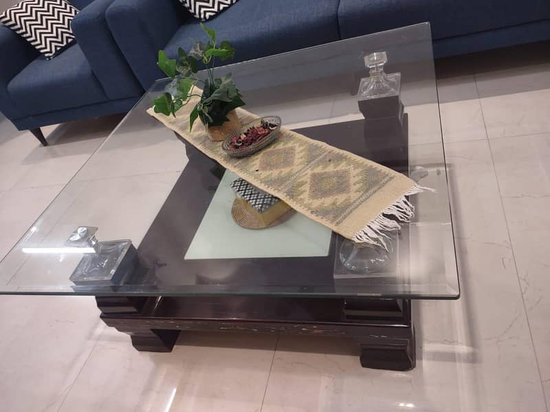 center table 0