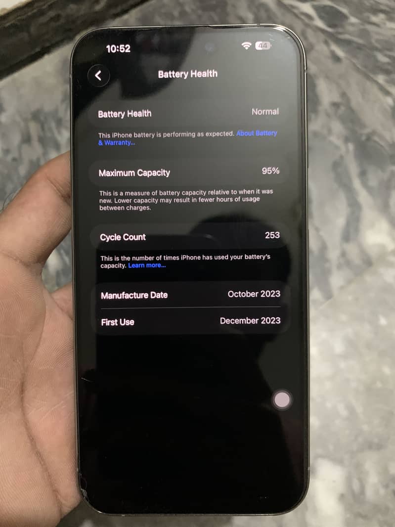 Apple iPhone 15 Pro Max 6