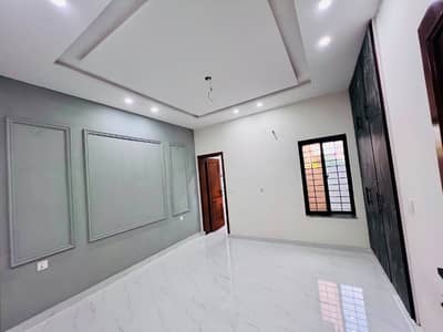 10 Marla Brand New Single Storey For Sale Near To Park