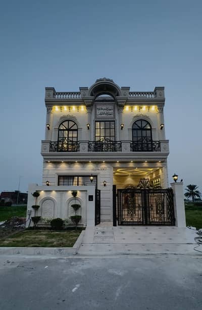 AA-Extension 5 Marla House For Sale Near Main Road