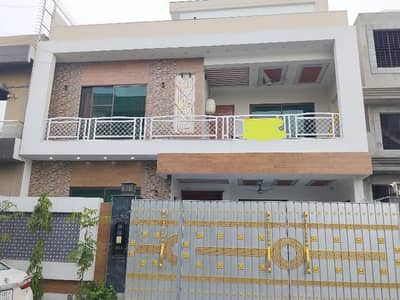 10 Marla House For Sale Used With Gas Good Location