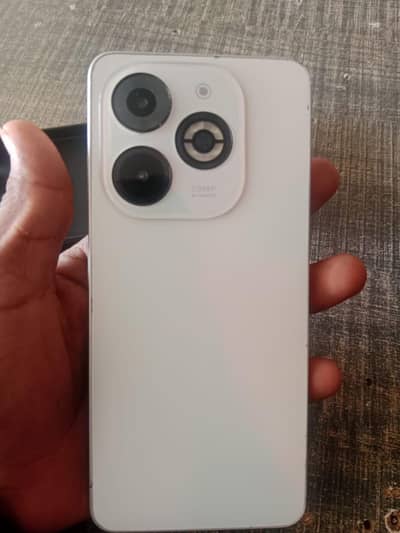 Infinix Smart 8