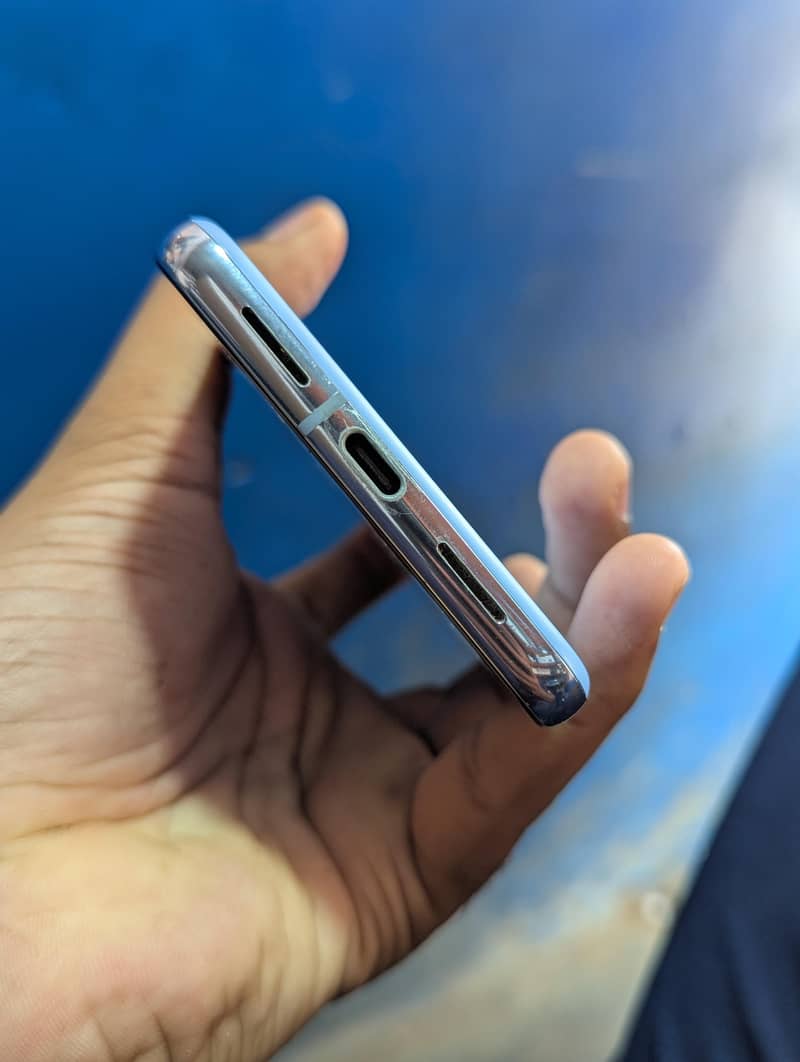 Google Pixel 8 Pro 3