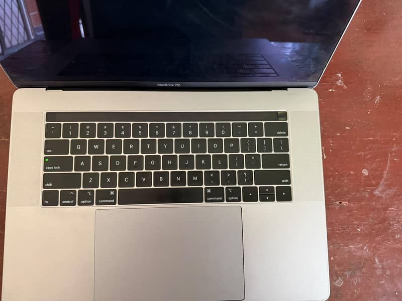 MacBook pro 2