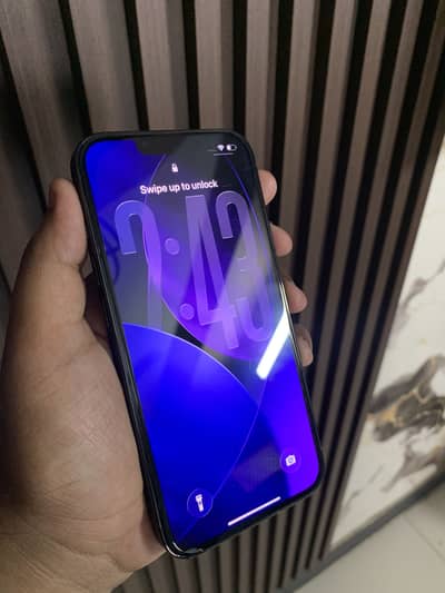 Apple iPhone 13 Pro fu with box