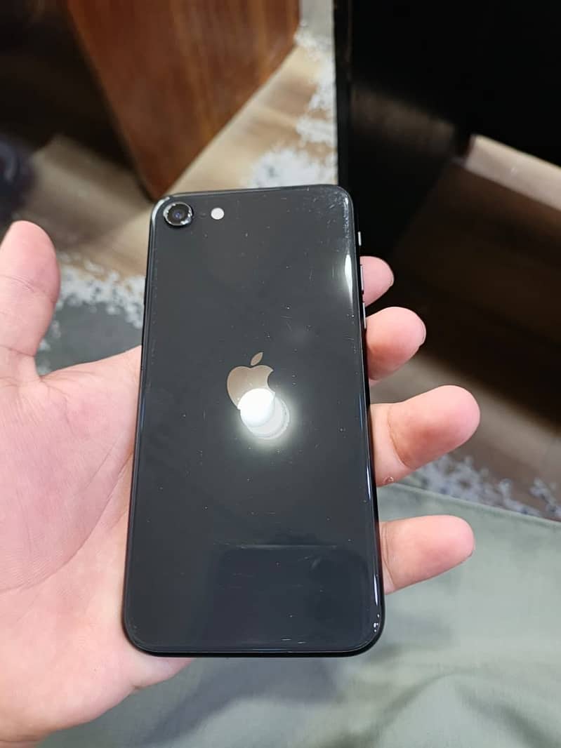 Apple iPhone SE 3rd generation 2