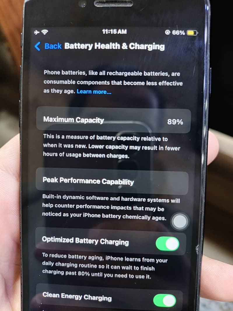 Apple iPhone SE 3rd generation 4