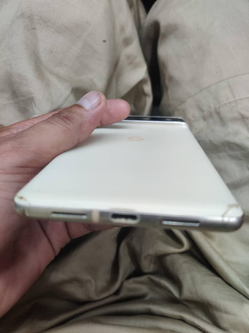Google Pixel 6 Pro 2