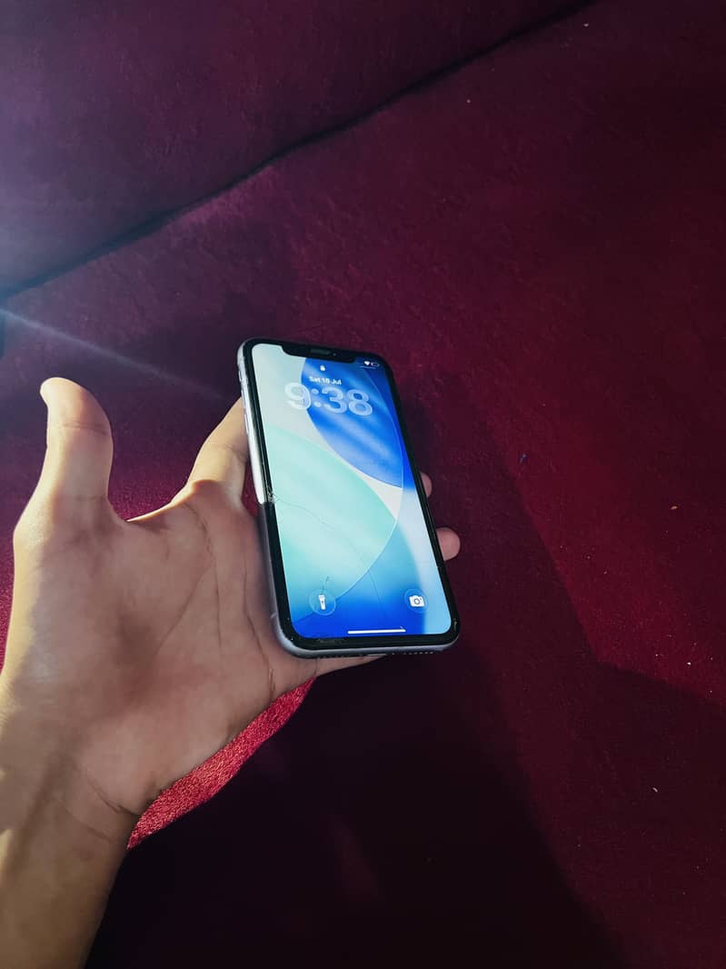 Apple iPhone 11 2
