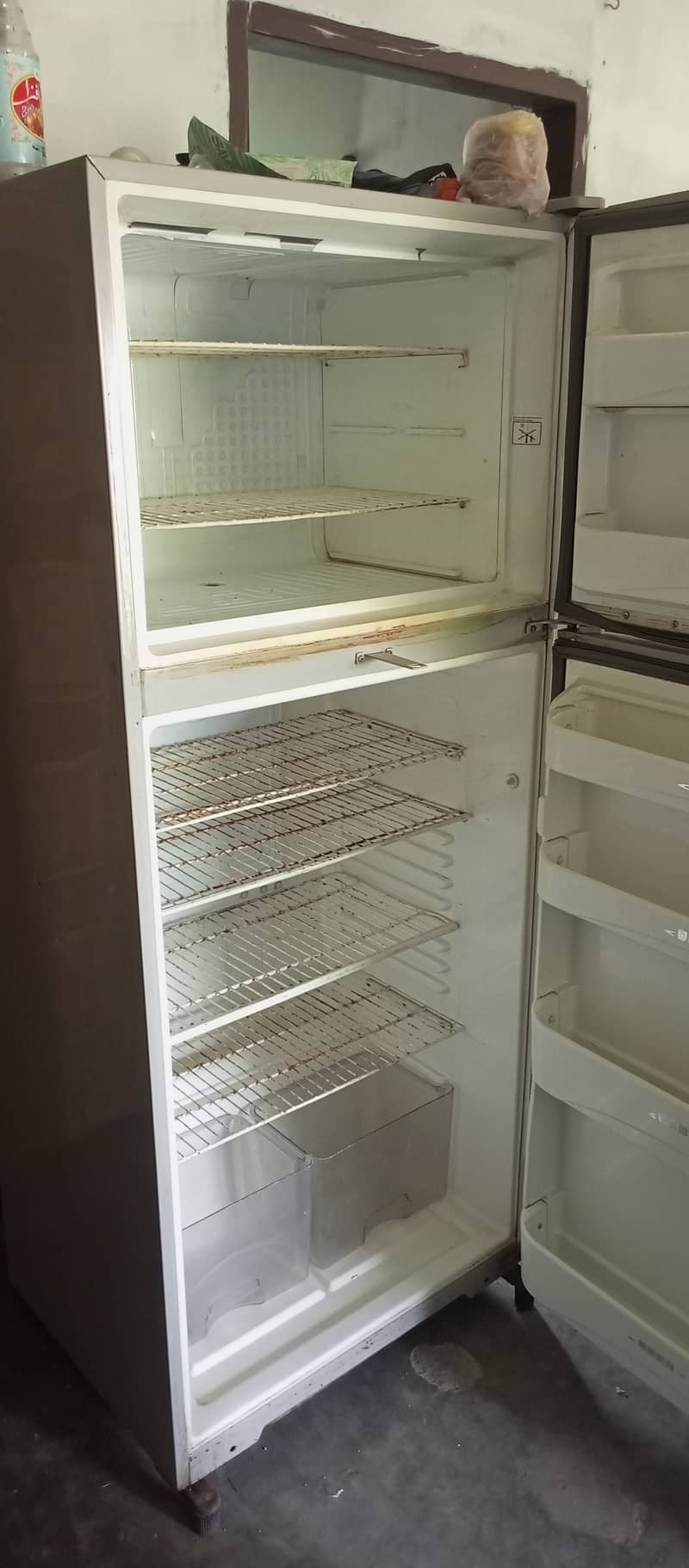 Big fridge 1