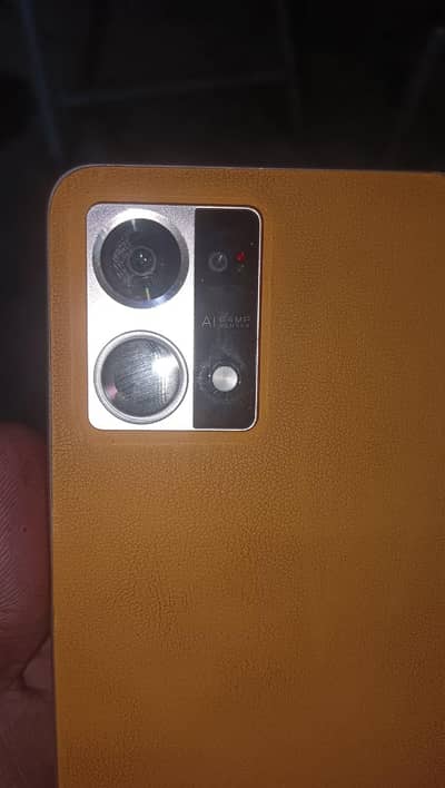 OPPO F21 Pro