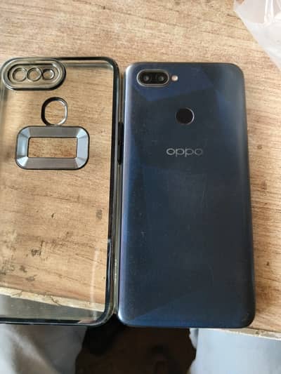 OPPO A12