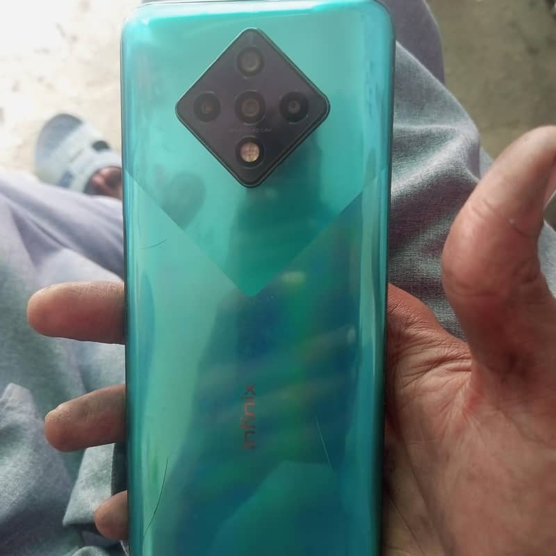 Infinix Zero 8i 1