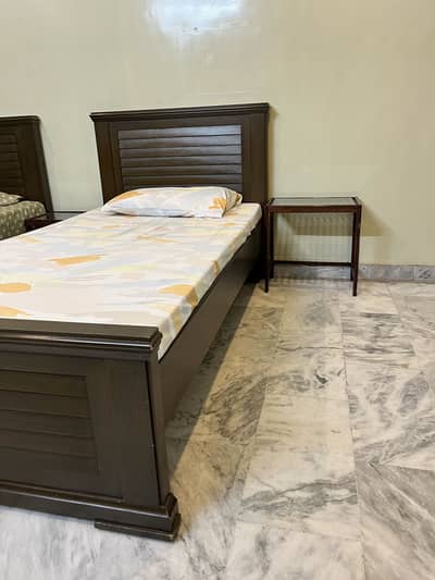Single bed for sale