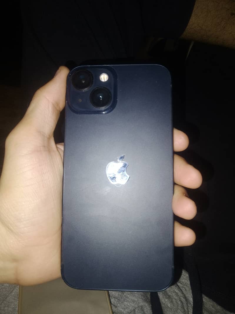 Apple iPhone 13 0