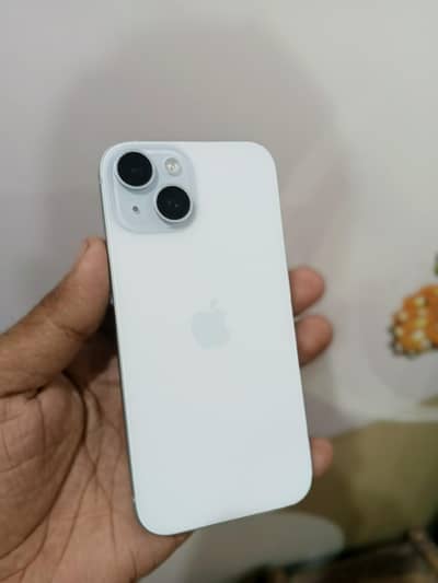 Apple iPhone 15