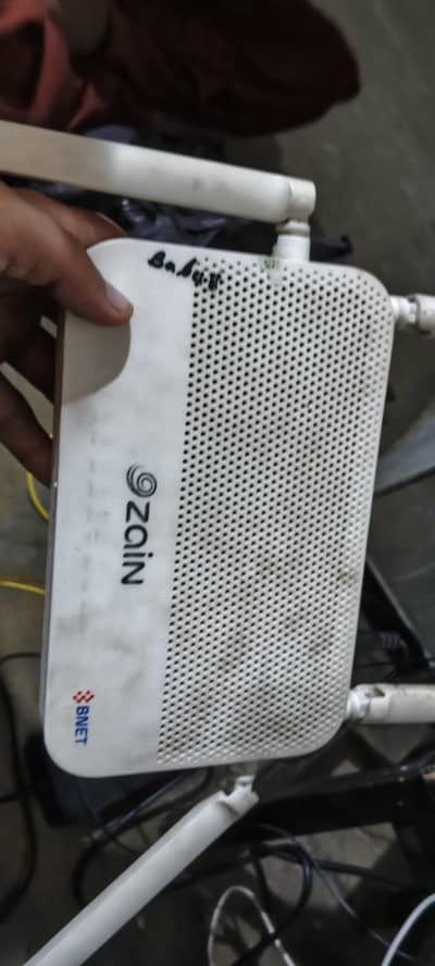 Huawei HG8245W5 Dual Band GPON Fiber Router – 5GHz Range Fault