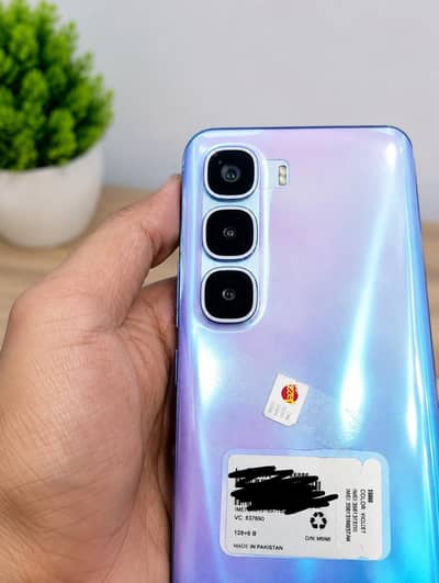 Infinix Hot 60 pro plus 256 gb 4 month warranty