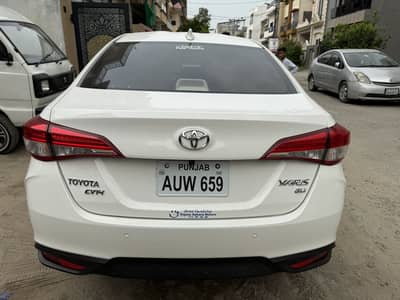Toyota Yaris 2025 sadan total genuine