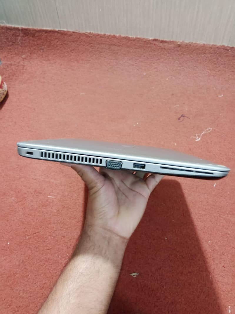 HP EliteBook 3