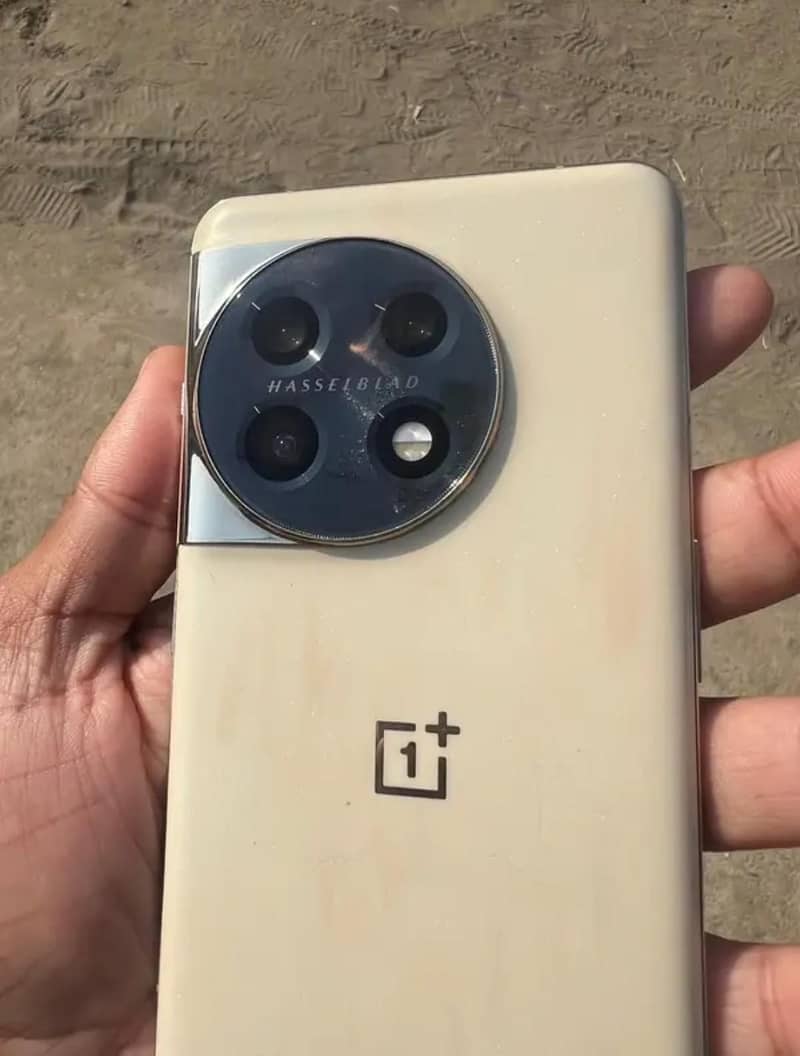 One Plus 11 9