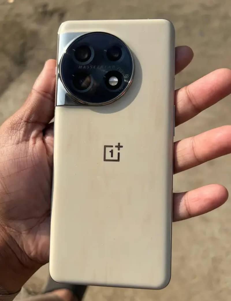 One Plus 11 10