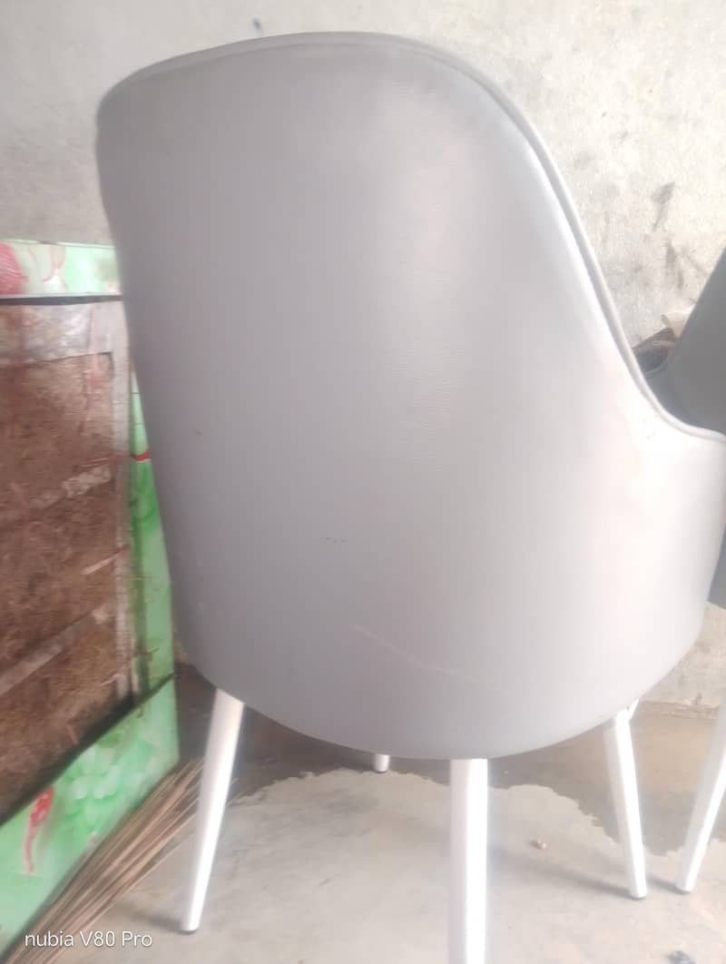 فوم کرسی 1