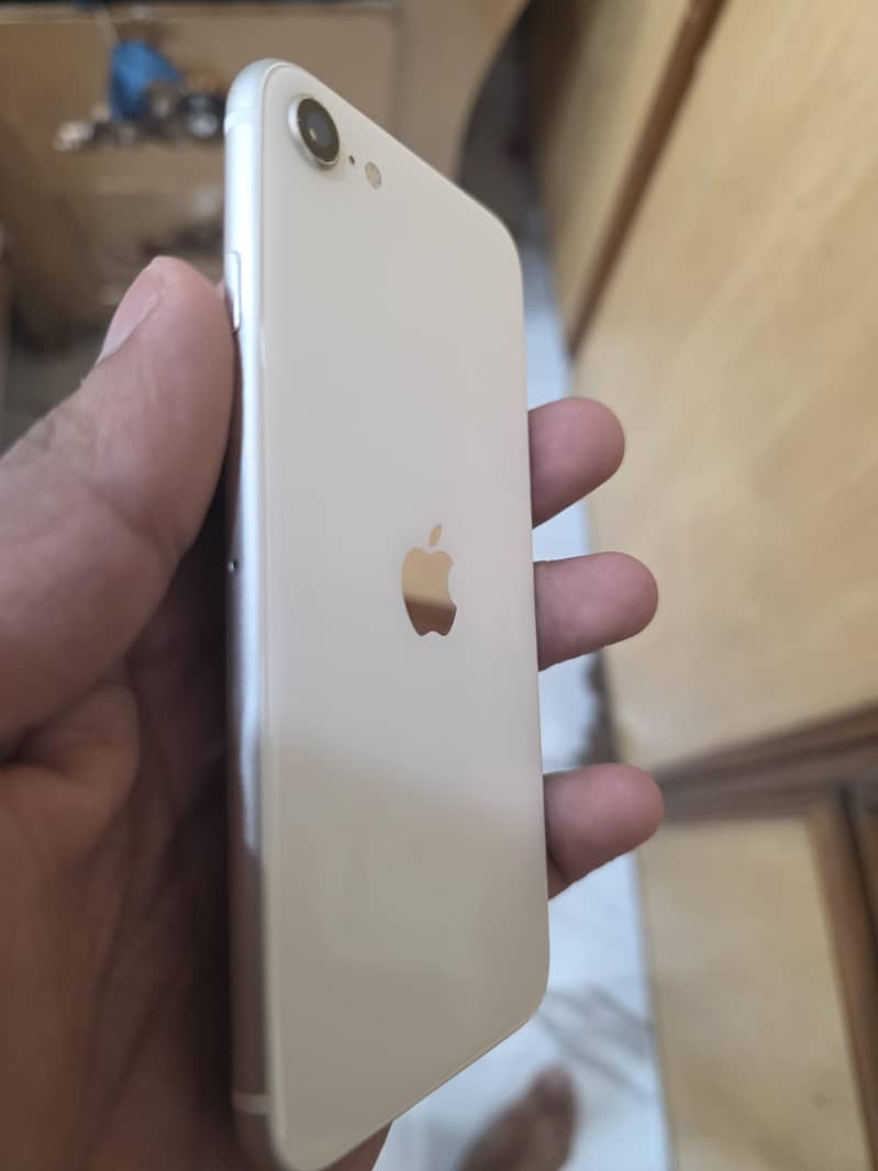 Apple iPhone SE 2