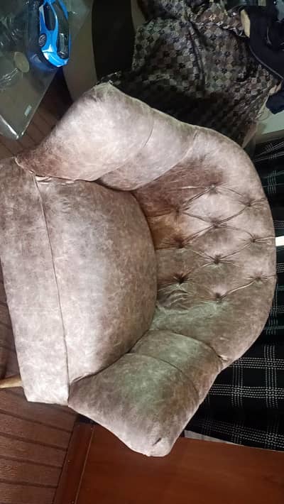 2 chairs