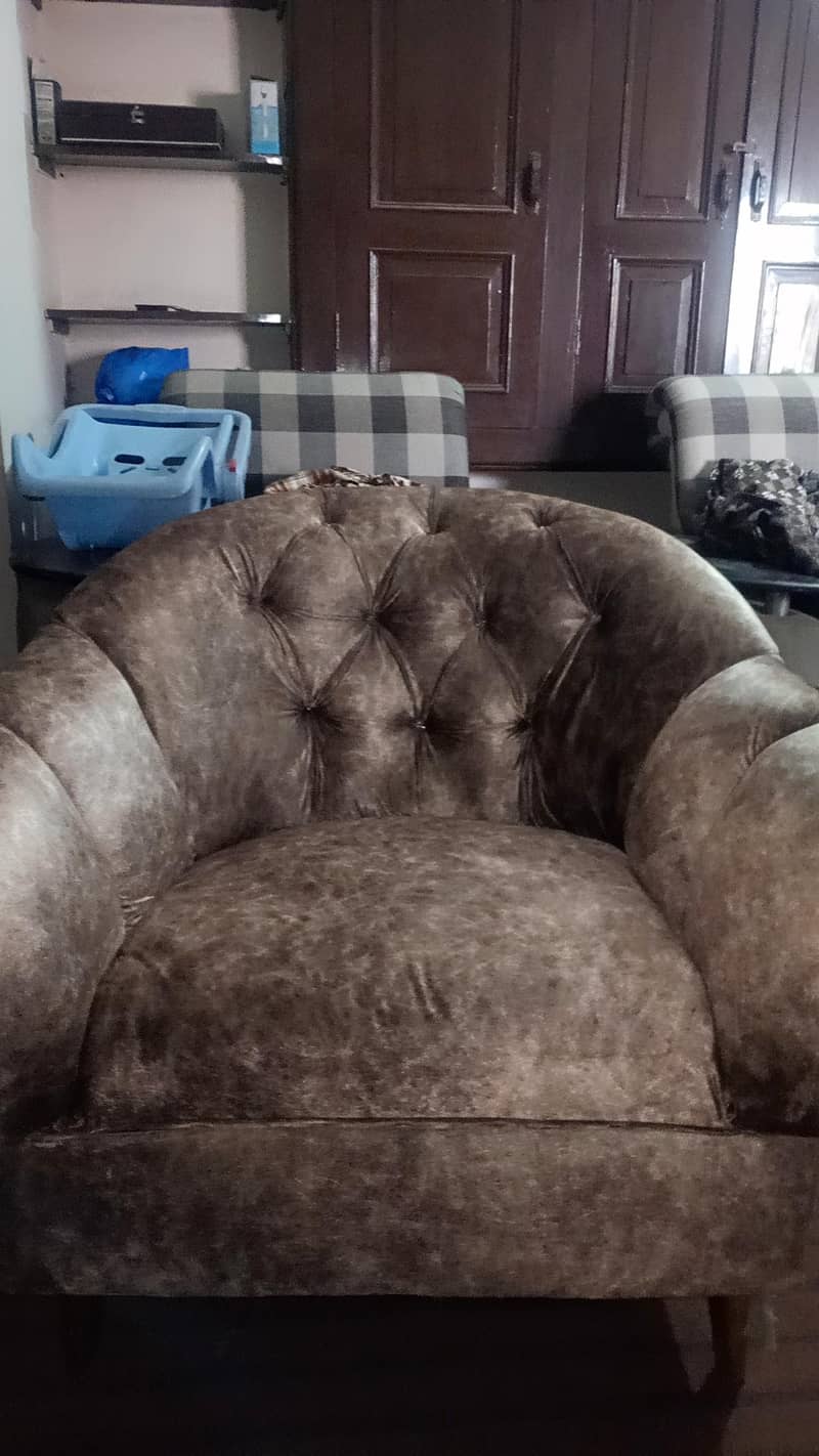 2 chairs 3